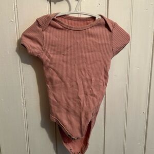 (3/$20) Chick pea 3/6m Ribbed Pink Kids short sleeve onesie